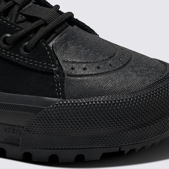 Women's VANS Sk8-Hi GORE-TEX MTE 'Blackout' - Picture 8 of 16